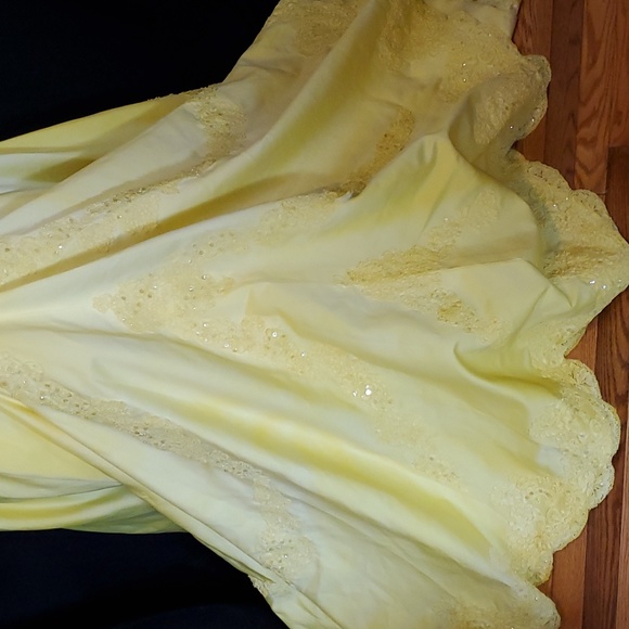 Jasmine, 10, wedding dress, train, hand upcycled yellow, costume, AS IS - Picture 12 of 13